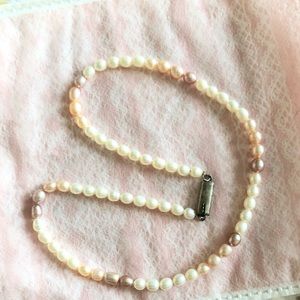 Pearl Necklace Lilac Pink White